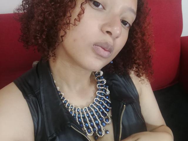 VioletaSwitch - Live Sex Cam - 16703830