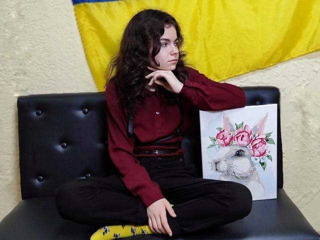 TinaRedly - Live sex cam - 16711678