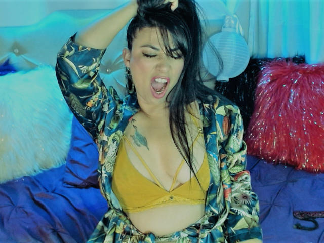 Karimelee - Live porn &amp; sex cam - 16717670