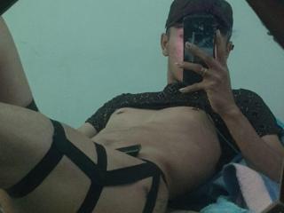DemianBennett - Live Sex Cam - 16717898