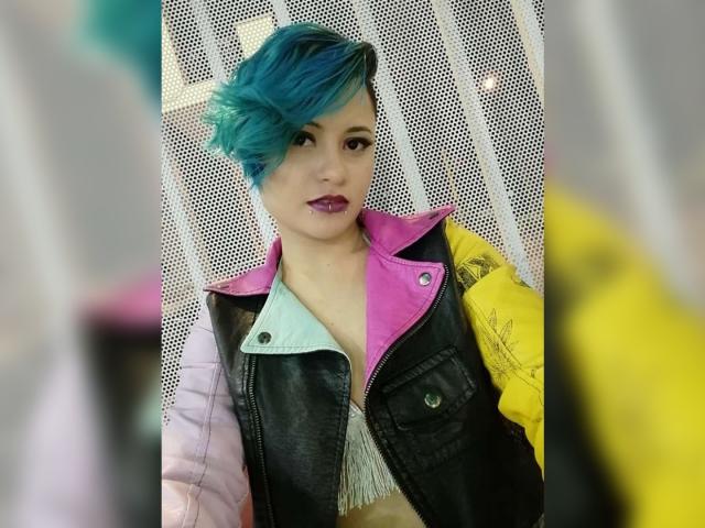 CassieJones - Sexe cam en vivo - 16734174