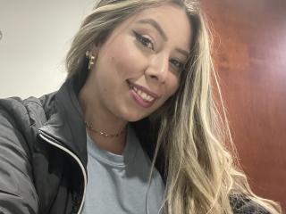 JanneLowry - Live porn &amp; sex cam - 16746486