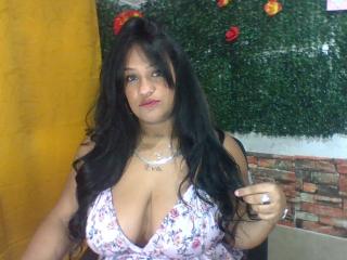 MichelleBrito - Live sex cam - 16751386
