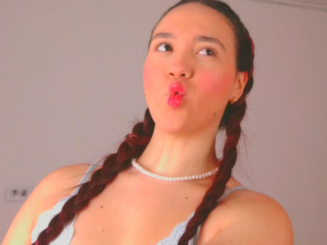 Milliee - Live sex cam - 16751686