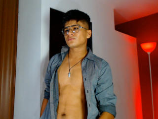 EidenAllenx - Live sex cam - 16758418