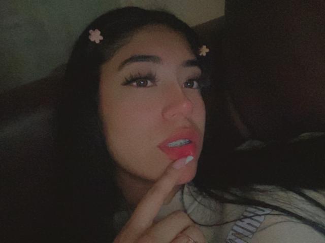 NikyPierce - Live sex cam - 16768030