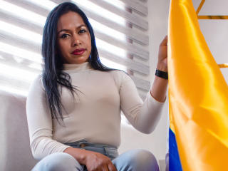 ZafiroCruz - Live sex cam - 16769370