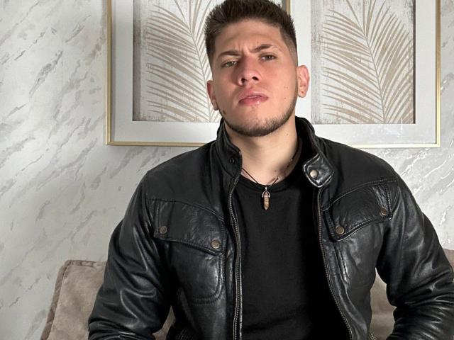 SebastiianMaxime - Live Sex Cam - 16774510