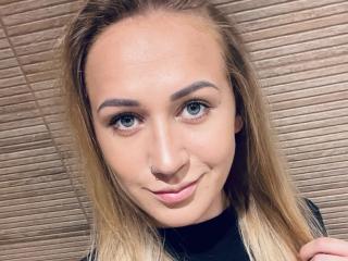 CatrinGold - Live sexe cam - 16785442