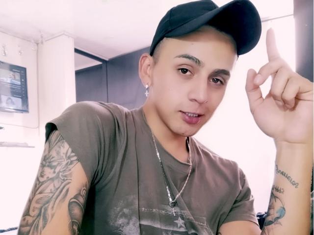 LuisHott - Live Sex Cam - 16793842