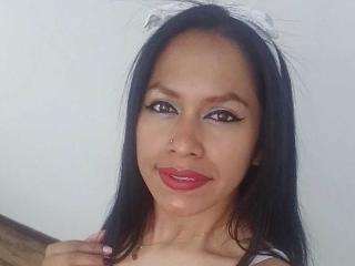ZafiroCruz - Live sex cam - 16798086