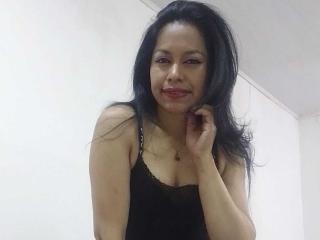 ZafiroCruz - Live sex cam - 16798094