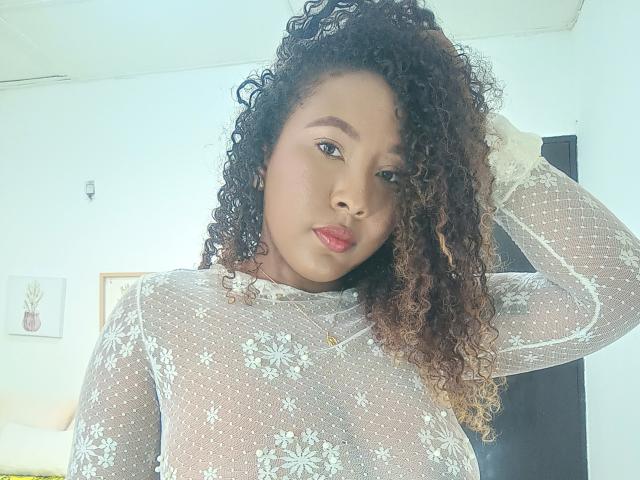 CaroldelaTorre - Live sex cam - 16809614