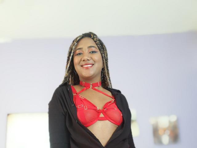 MichellColbin - Live sexe cam - 16811554