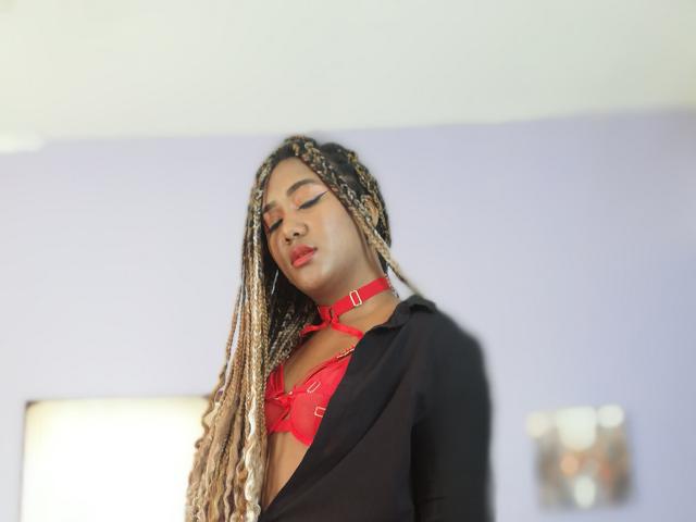 MichellColbin - Live sexe cam - 16811614