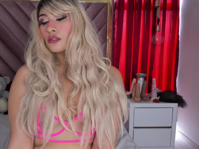 ShiaraRussi - Live sexe cam - 16816970