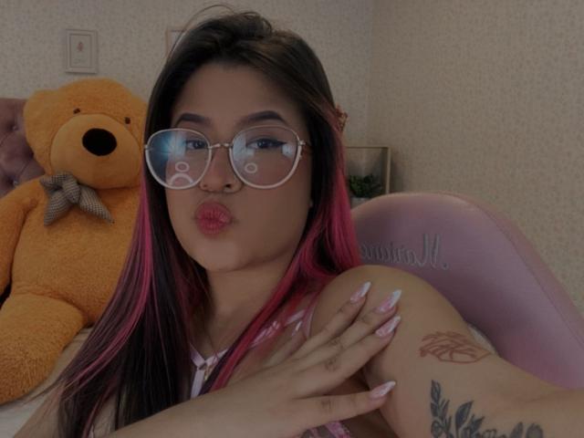 MegannSweettx - Live sex cam - 16838458