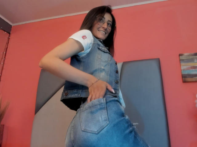TaylorWells - Sexe cam en vivo - 16839202