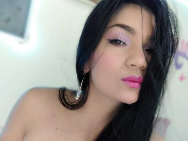DayanTaylor - Sexe cam en vivo - 16842526