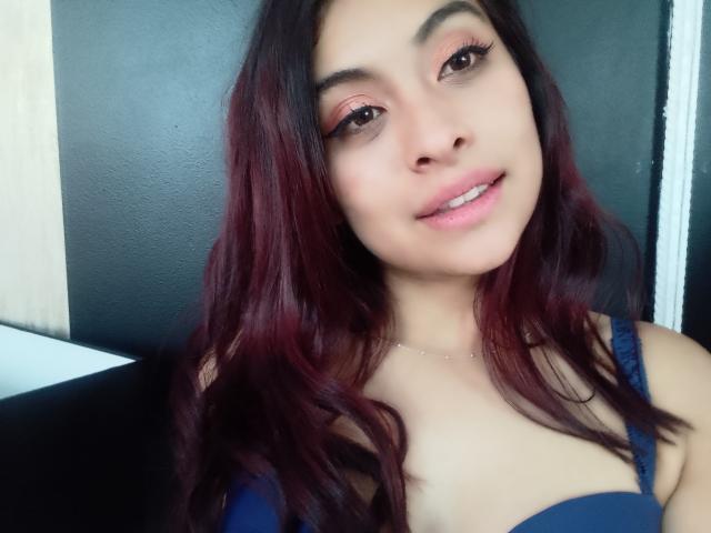 SamanthaaSmith - Live Sex Cam - 16844538