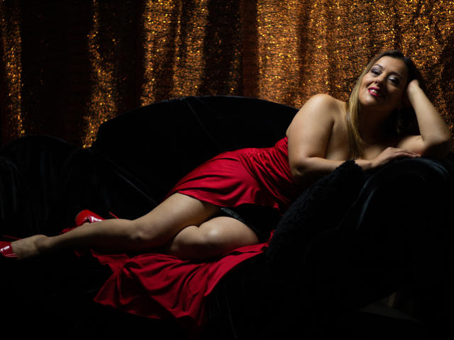 SorayaMiller - Live sex cam - 16847550