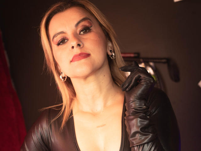 PerlaDivaio - Sexe cam en vivo - 16858482