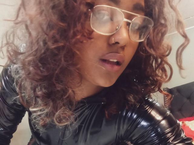 ChanelleLotus - Sexe cam en vivo - 16859146