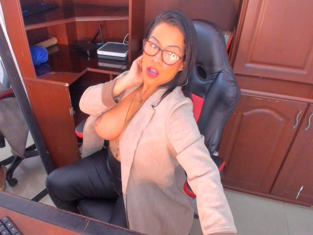 AlixLow - Sexe cam en vivo - 16860990