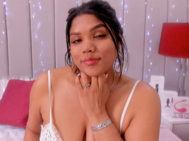 NickyBernad - Live sexe cam - 16862598