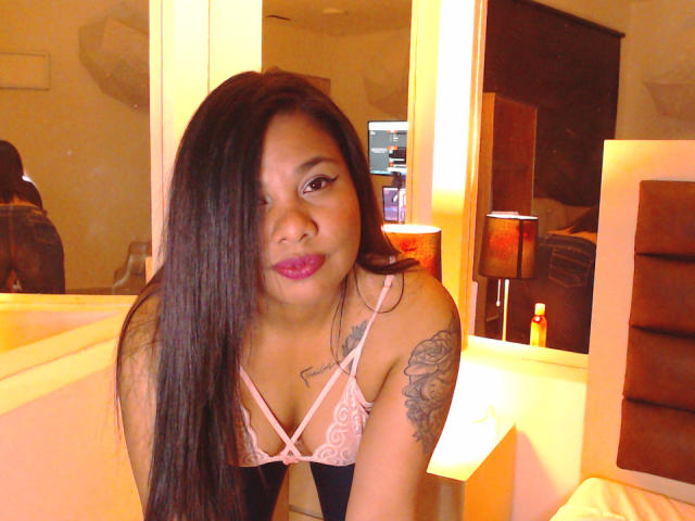 TriniShely - Live sex cam - 16870654