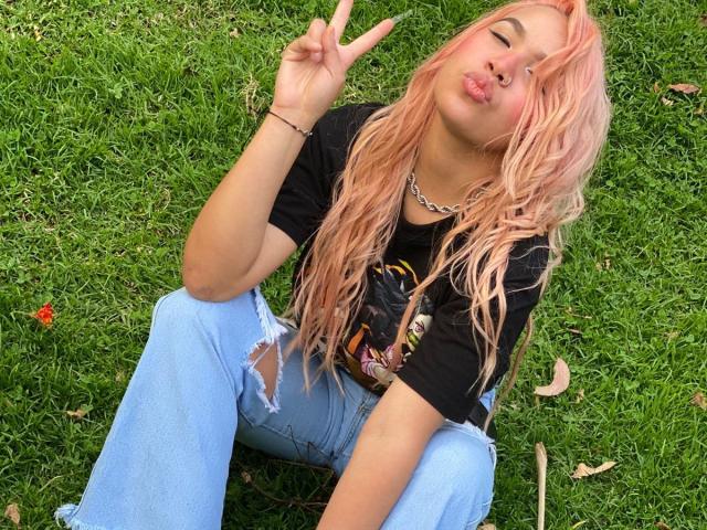 MaddisonScott - Live Sex Cam - 16887254