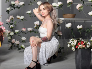 ValeryMiracle - Live porn &amp; sex cam - 16896994