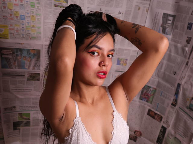 LianeBohn - Live Sex Cam - 16904814