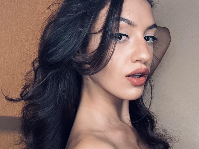 VievienneClemente - Live sexe cam - 16905382