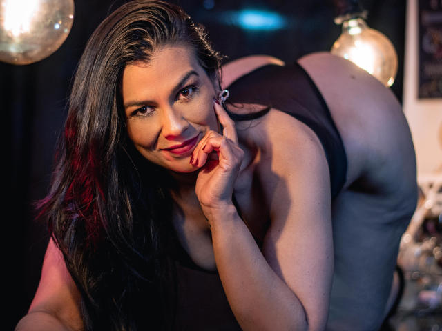 MartinaFox69 - Live sex cam - 16907886