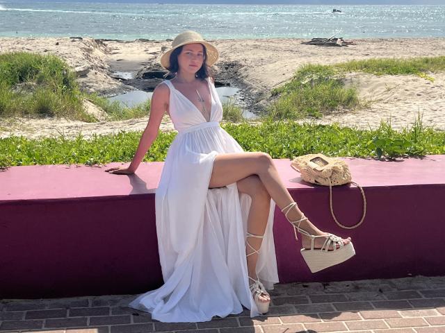 EstefaniaRamosHot - Live Sex Cam - 16909022