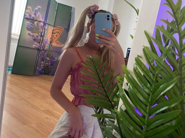 AlicePrings - Live sexe cam - 16926846