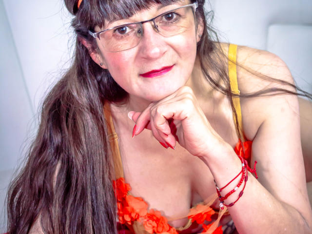 AmandaMature69 - Live Sex Cam - 16929786