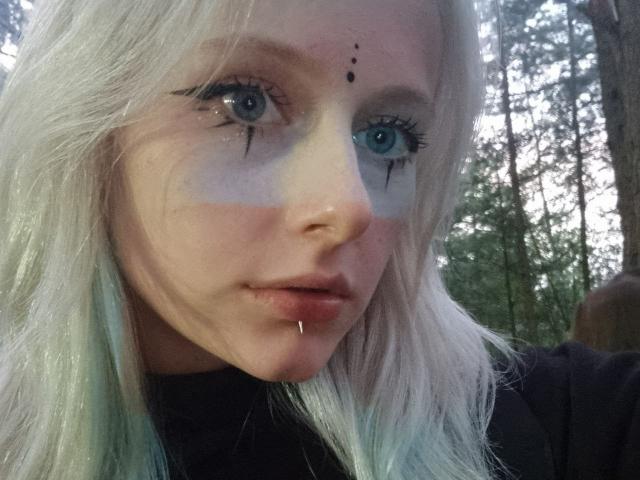 ExcitedBlizzard - Live sexe cam - 16935542