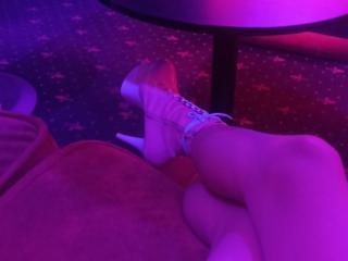 Ellison - Live sex cam - 16943738