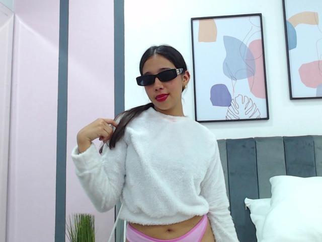 LilyHernandez - Sexe cam en vivo - 16944914