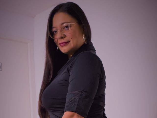 MiaCallie - Sexe cam en vivo - 16951182