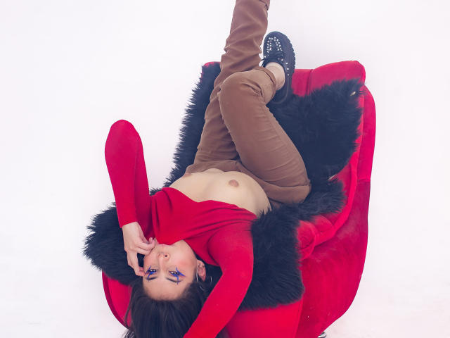 SaraFoxys - Live sexe cam - 16987578