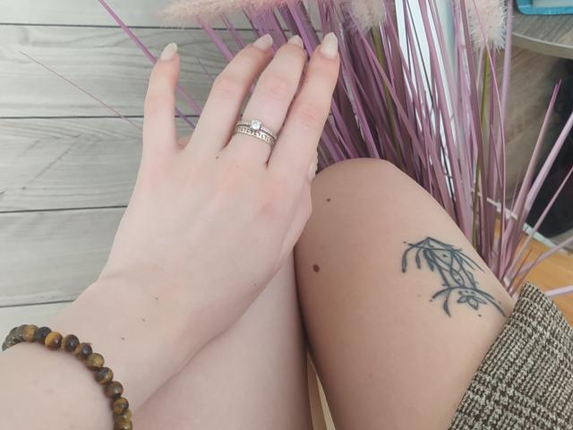 Rairie - Live sex cam - 16995134