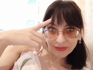 DiamondLeona - Live Sex Cam - 17018918