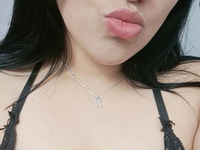 VivianaThomson - Live sex cam - 17021586
