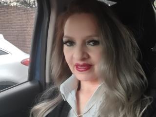 CharllotteGrey - Live porn &amp; sex cam - 17023266