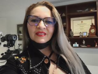 CharllotteGrey - Sexe cam en vivo - 17023270