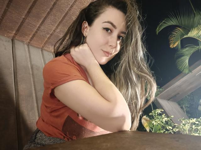 MabyLegrand - Live sex cam - 17030282