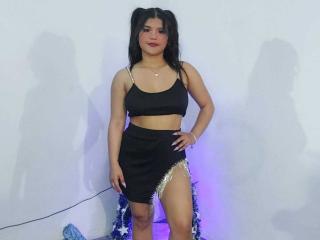 AvrilThomas - Live sexe cam - 17031086